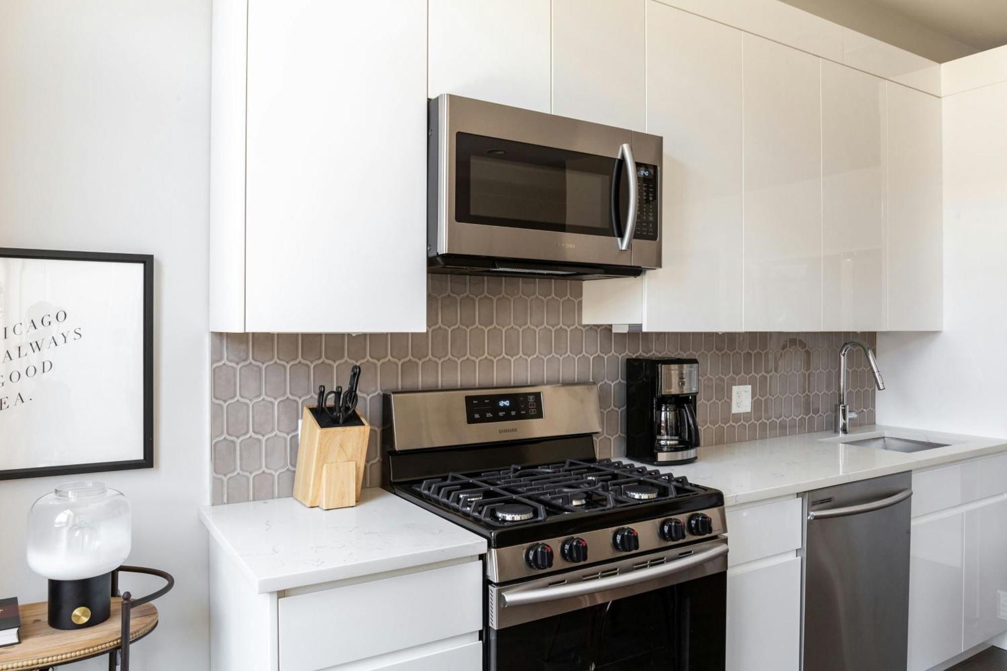 Sonder By Marriott Bonvoy Greektown Apartments シカゴ エクステリア 写真
